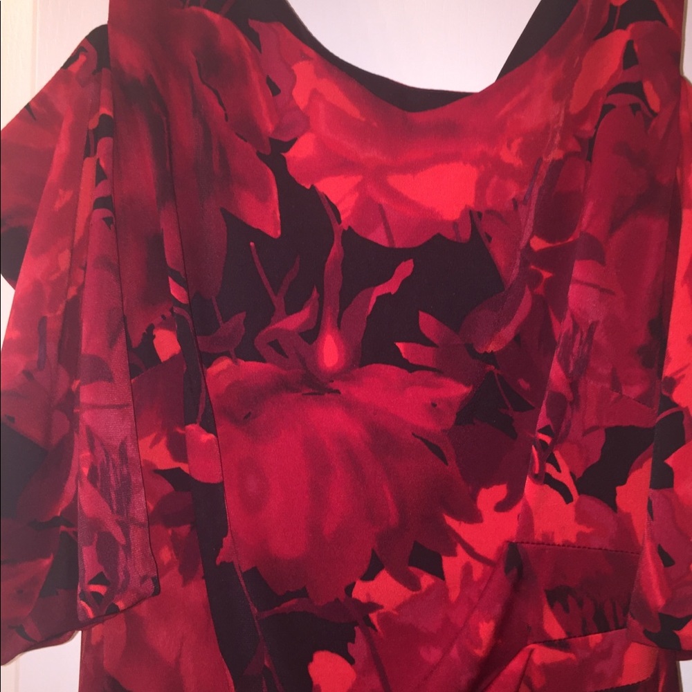 NWT RED/ BLACK COLD SHOULDER ROSE DRESS - Picture 2 of 6